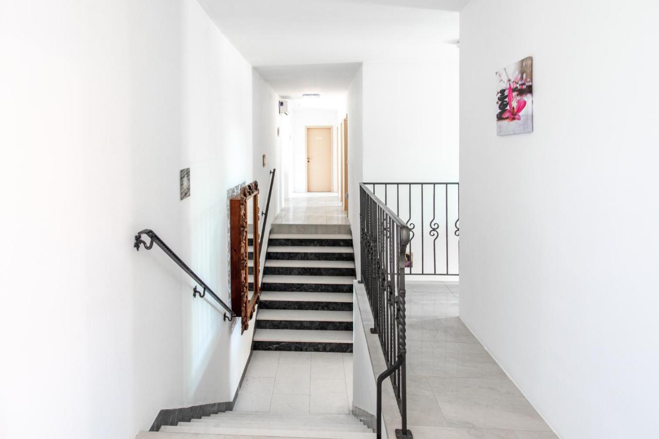 Villa Hermes Art Dutovlje 외부 사진